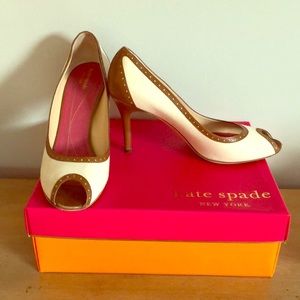 Kate Spade beige heel with leather trim